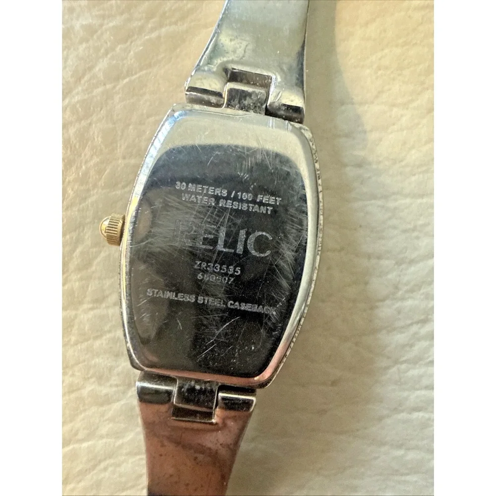 Relic Women's Silver Toned Band Analog Watch